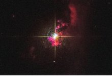 Телескоп Hubble показал звезду, состоящую из красного гиганта и белого карлика