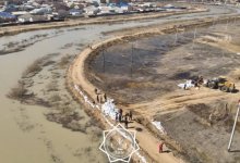 Костанайца наградили за помощь в спасении при паводках