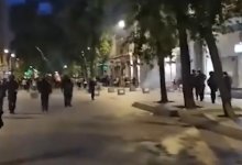 Протесты вспыхнули в городах Франции после первого тура парламентских выборов