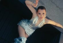 Баян Алагузова показала фрагмент клипа группы КешYou с рэпером Snoop Dogg