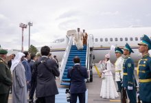 Арабский шейх прилетел в Астану на саммит ШОС