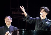 Димаш Кудайберген исполнил песню для фильма Джеки Чана