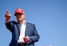 Мерч, посвященный покушению, успели выпустить сторонники Трампа