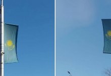 Водители Актау упрекнули акимат за грязные госфлаги