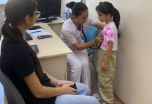 Что приводит к отравлениям детей летом и как избежать этого – советы врача