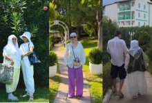 Из Франции в Турцию: матери Ерке Есмахан и Raim восхитили подписчиков