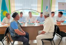 Мобильная общественная приемная партии AMANAT посетила село Ауельбек Актогайского района