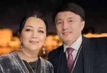 Родители Димаша Кудайбергена подарили шубу Нурбеку Оралбаю