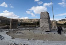 Депутату показали новую площадь госсимволов в Улытау