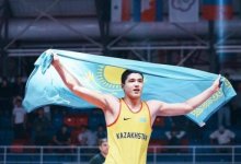 Еще две медали выиграли борцы Казахстана на юношеском ЧМ