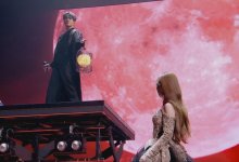 Димаш Кудайберген выступил с известными певицами из Китая