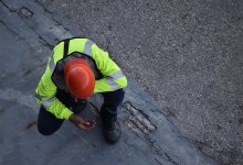 Рабочего насмерть придавило грунтом в Акмолинской области