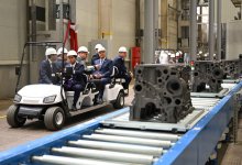 Токаев оставил автограф на цилиндре в Костанайской области