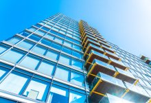 Две девочки-подростки выпали из окна в Алматы