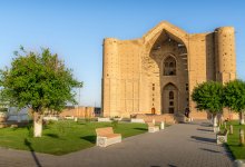 Мавзолей Ходжи Ахмеда Яссауи перевели под государственную охрану