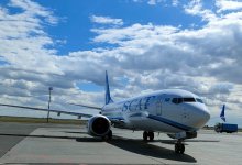 Жители Актау застряли в аэропорту Атырау из-за погодных условий