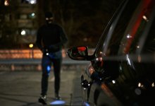 Вскрывали машины за минуты: таразские подростки грабили водителей