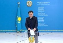 Руководитель Администрации президента РК проголосовал в Астане
