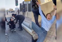 Мать погибшего подростка перекрыла дорогу в Атырау (ВИДЕО)