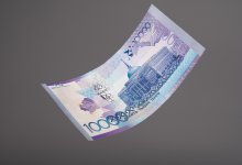 Женщина расплатилась за косметику сувенирными деньгами в Астане