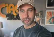 Иван Ургант выручил 3,5 млн рублей за книги с пустыми страницами