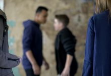 Дети толпой избивали подростка в Алматы (ВИДЕО)