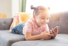 Австралия введет запрет на соцсети до 16 лет