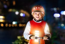 Как обезопасить себя и ребенка в темное время суток