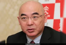 Японский политик предложил запретить женщинам старше 30 лет рожать