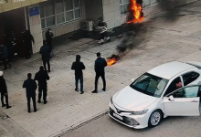 Самоподжог у акимата в Актау: блогер озвучил причину