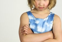 10-летняя девочка отправила интимное фото мужчине для "спасения" родителей