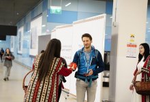 Туристов встретят с подарками в аэропорту Алматы в День Независимости