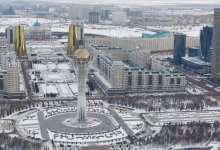 День Независимости: волонтеры поздравили жителей Астаны