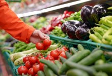 Продукты из стабилизационного фонда начали продавать на ярмарках в Казахстане