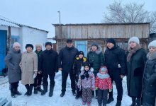 Депутат от AMANAT помог многодетной семье из Павлодарской области