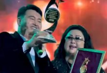 Королева сцены: Макпал Жунусова получила награду в Кыргызстане