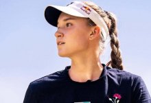 Рыбакина сделала крутое селфи