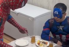 С домброй и бешбармаком: супергеройское застолье обсуждают в Казнете