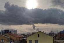 Черное облако в виде гриба напугало жителей Атырау