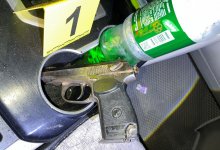 Пьяный водитель угрожал пистолетом в Уральске