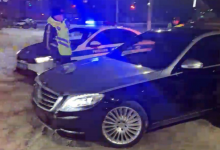 Водитель с подложными номерами пытался уйти от полиции в Уральске