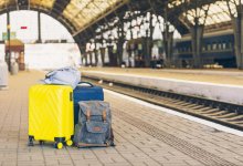 Проводник и начальник поезда напали на ревизора КТЖ из-за провоза неоформленного багажа