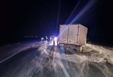 Мужчина скончался в жуткой аварии на трассе в области Абай