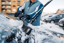 Весь мир другие проблемы обсуждает: почему сенатор недоволен дискуссиями о прогреве автомобилей