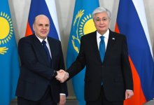 Токаев принял премьер-министра России Михаила Мишустина