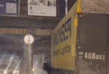 Экзамен на габариты не пройден: фура застряла под мостом в Семее