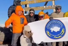 Казахстанцы покорили самую высокую гору Африки