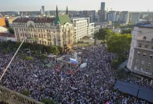 Массовые протесты не утихают в Сербии