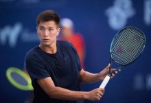 Бейбит Жукаев дошел до 1/8 финала во Франции