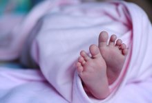 Восьмиклассница родила ребенка